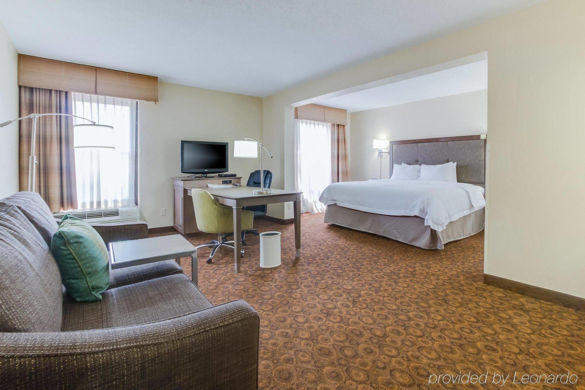 Hampton Hotel Dickson