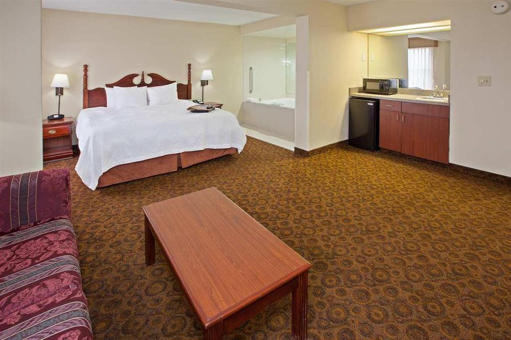 Hampton Hotel Dickson