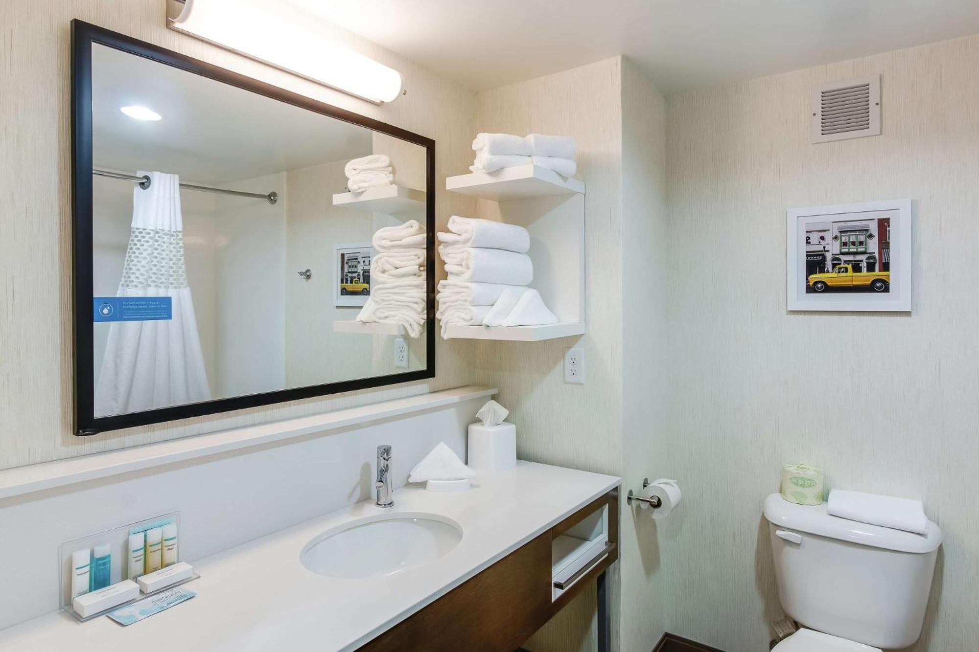 Hotel Hampton Dickson