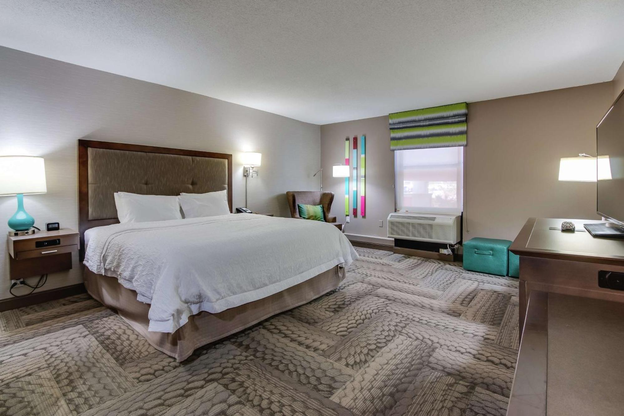 Hotel Hampton 3*