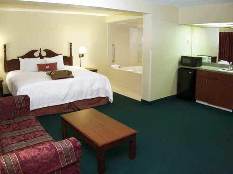 Hotel Hampton