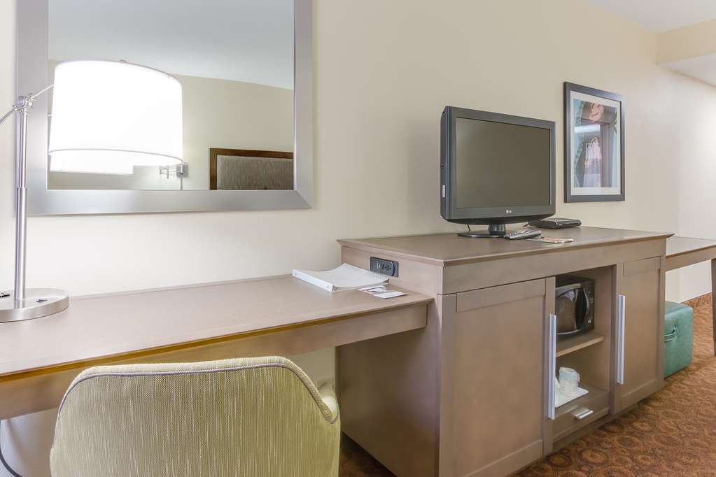Hampton Hotel 3*