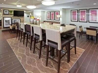 Hotel Hampton